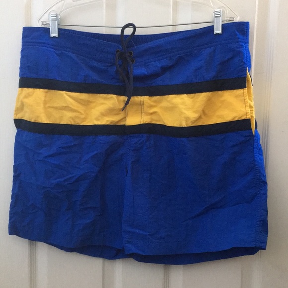 Men’s Winners Swim Trunks w/Pockets (L) - Picture 1 of 9